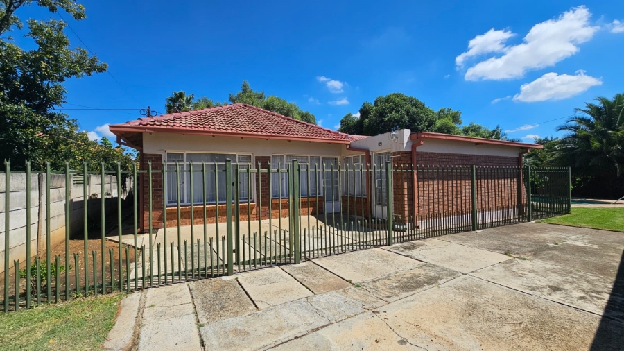 2 Bedroom Property for Sale in Riebeeckstad Free State
